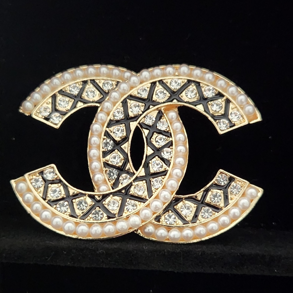 Inspired Fashion Pearl Rhinestone Black Brooch